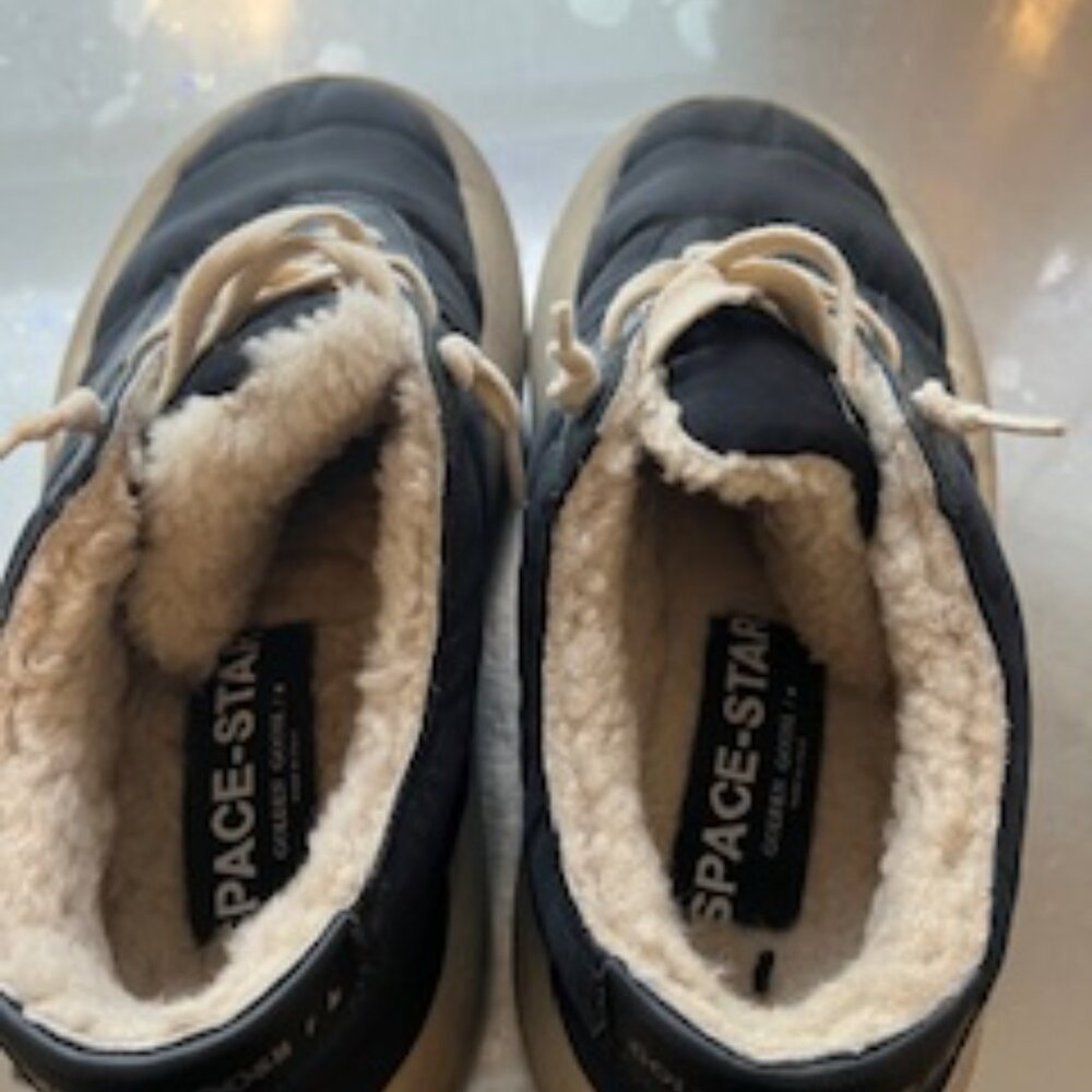 Golden Goose Women Sneakers - Picture 4 of 9